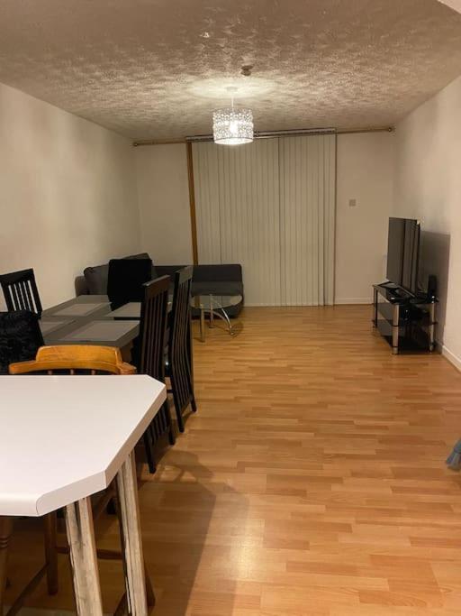 3 Bedroom Home-Inverkeithing Luaran gambar
